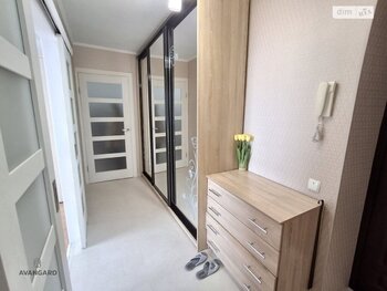 2 ��. ��������, 50 ��. �., 4/9 ������