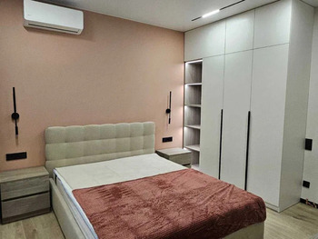 1 ���. ��������, 40 ��. �., 4/10 ����