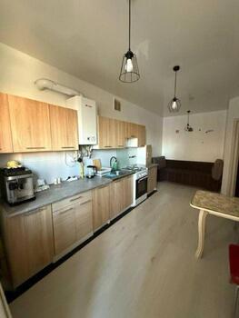 2 ��. ��������, 40 ��. �., 1/6 ������