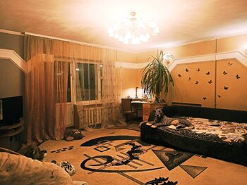 4 . , 151.8 . ., 10/10 