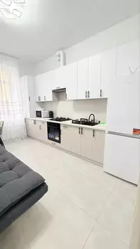 1 ���. ��������, 37.30 ��. �., 3/10 ����