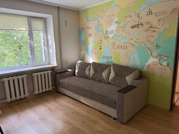 2 ���. ��������, 49.7 ��. �., 2/14 ����