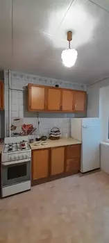 1 ���. ��������, 33 ��. �., 8/9 ����