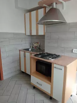 4 ��. ��������, 70 ��. �., 9/10 ������