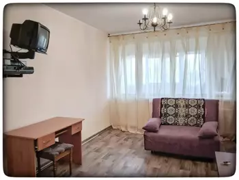 1 ��. ��������, 37 ��. �., 7/9 ������