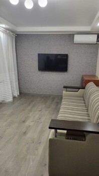 2 ��. ��������, 51 ��. �., 8/9 ������