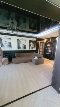 4 ��. ��������, 97 ��. �., 9/9 ������