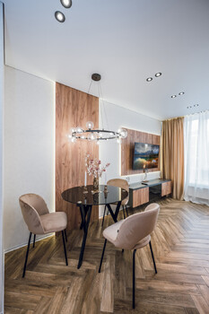 1 ���. ��������, 44 ��. �., 14/25 ����