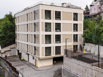 1 ��. ��������, 38 ��. �., 2/4 ������