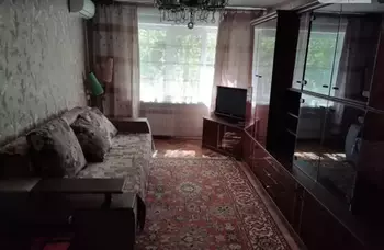 3 ���. ��������, 70 ��. �., 2/9 ����