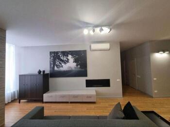 3 ��. ��������, 130 ��. �., 22/25 ������