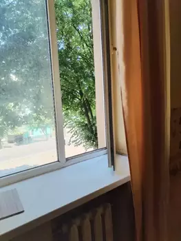 1 ���. ��������, 25 ��. �., 2/4 ����