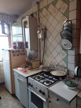 3 ���. ��������, 63 ��. �., 4/9 ����