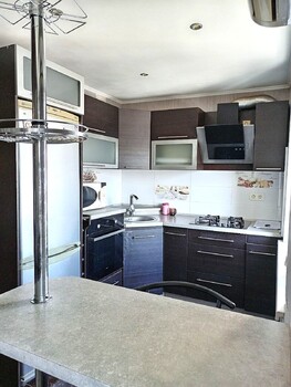 3 ��. ��������, 63 ��. �., 8/8 ������