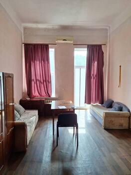 2 ���. ��������, 65 ��. �., 3/3 ����