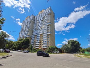 1 ��. ��������, 34 ��. �., 23/23 ������