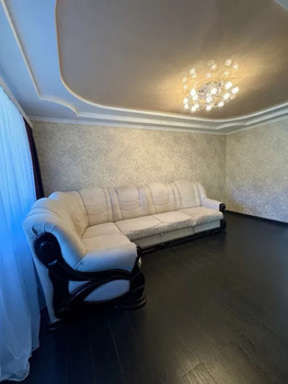 2 ���. ��������, 43 ��. �., 5/5 ����