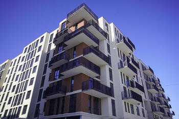 2 ��. ��������, 64.7 ��. �., 7/8 ������