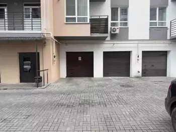 1 ���. ��������, 46 ��. �., 5/10 ����