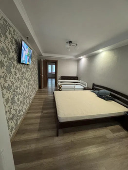 3 ���. ��������, 68 ��. �., 1/9 ����