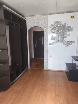 1 ���. ��������, 16 ��. �., 8/9 ����