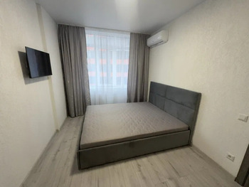 1 ��. ��������, 39 ��. �., 14/21 ������