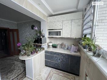 1 ��. ��������, 49 ��. �., 18/22 ������