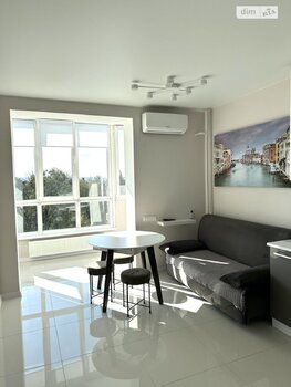 1 ���. ��������, 48 ��. �., 7/10 ����