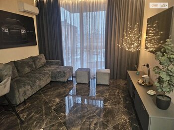 1 ��. ��������, 48 ��. �., 2/16 ������