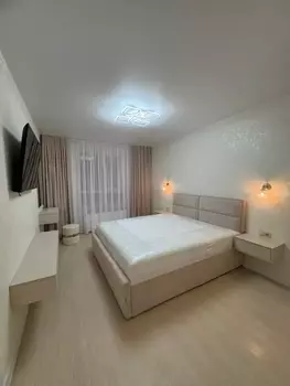 1 ��. ��������, 45 ��. �., 8/10 ������