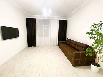 2 ��. ��������, 48,7 ��. �., 4/5 ������