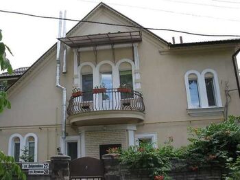 4 ��. ��������, 99 ��. �., 2/2 ������