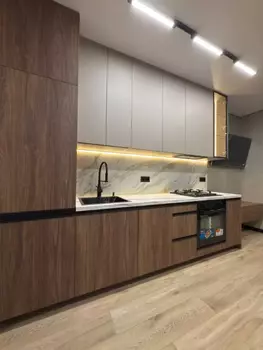 1 ���. ��������, 45 ��. �., 2/10 ����