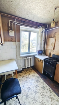 3 ��. ��������, 49,2 ��. �., 1/5 ������