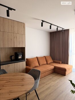 1 ���. ��������, 53 ��. �., 3/10 ����