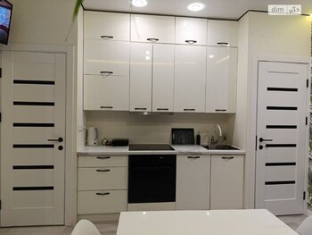 1 ���. ��������, 40 ��. �., 12/12 ����