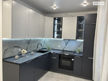 2 ��. ��������, 70 ��. �., 5/8 ������