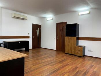 ��� �����, 195 �<sup>2</sup>, 8/9 ����