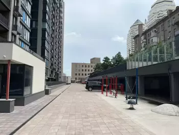  , 173 <sup>2</sup>, 1/18 