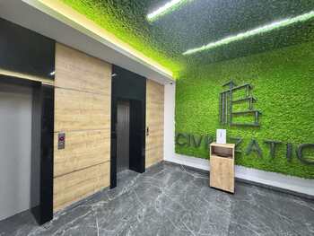 262 �<sup>2</sup>, 8/18 ������