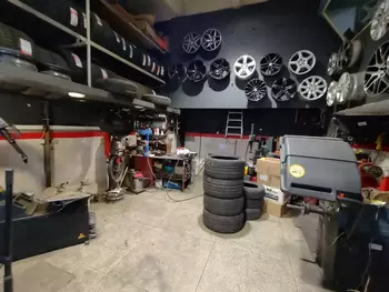����� ������, 332 �<sup>2</sup>, 1/1 ������