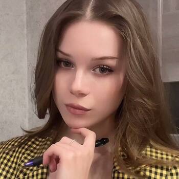 ���� ˳������ ĳ���