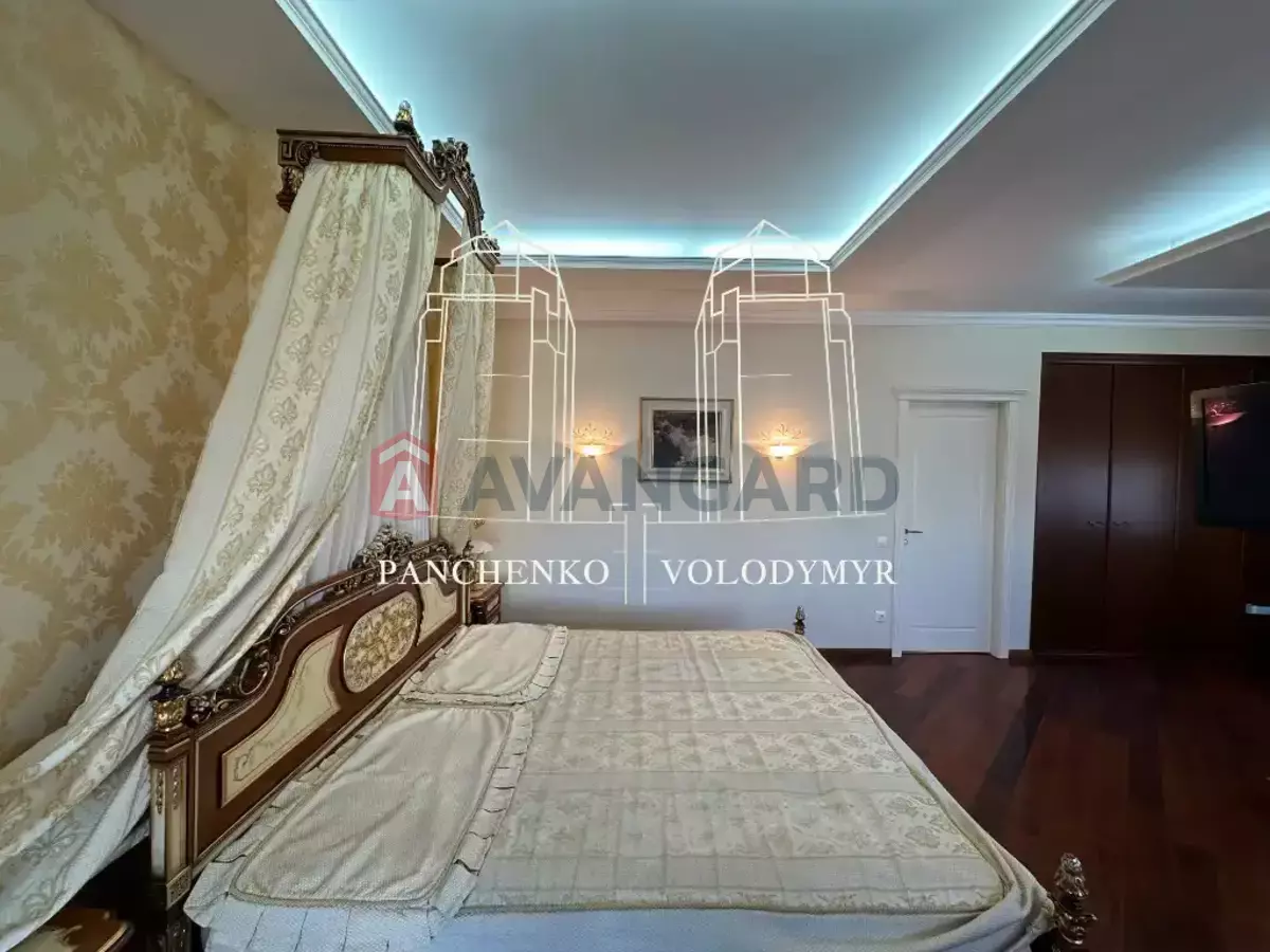 4 ��. ��������, 189/-/20 ��. �., 9/24 ������ ���� 12