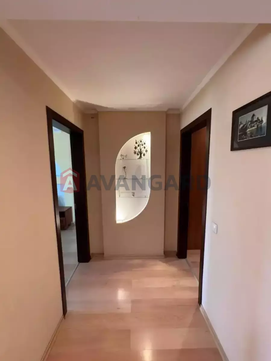 3 ��. ��������, 80/60/20 ��. �., 9/9 ������ ���� 4