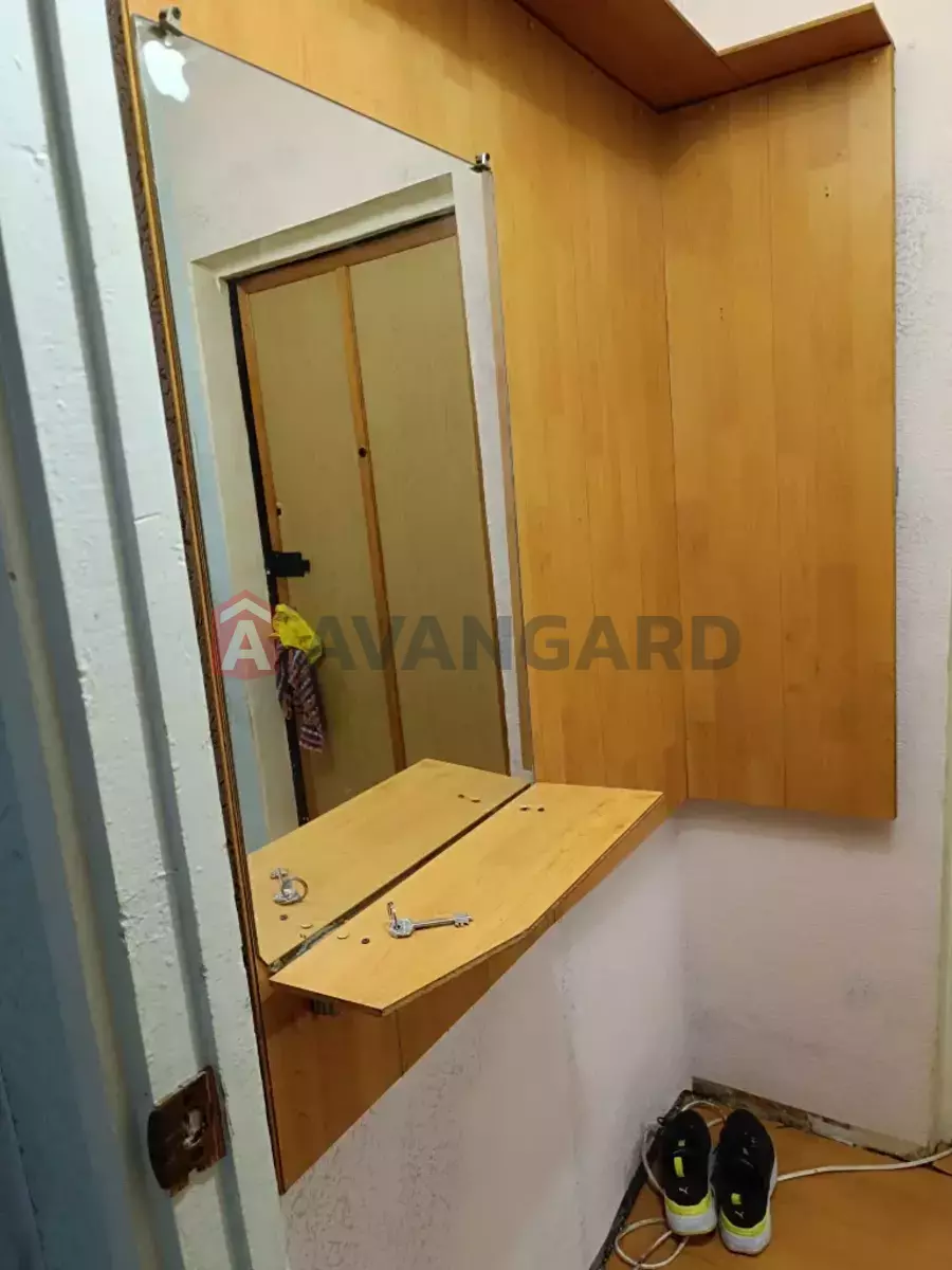 1 ��. ��������, 22/-/- ��. �., 8/9 ������ ���� 3