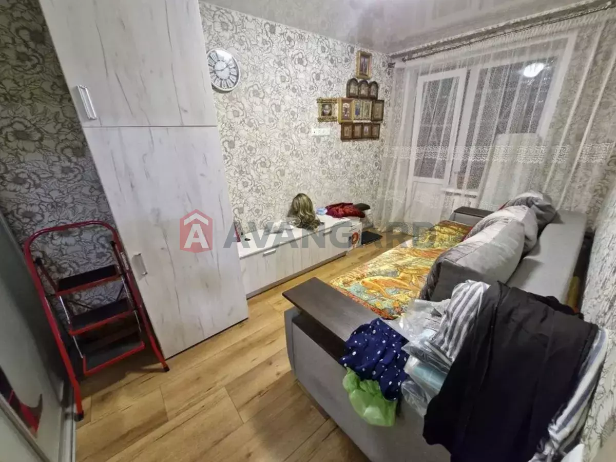 2 ����. ��������, 50/-/8 ��. �., 2/9 ���� ���� 3