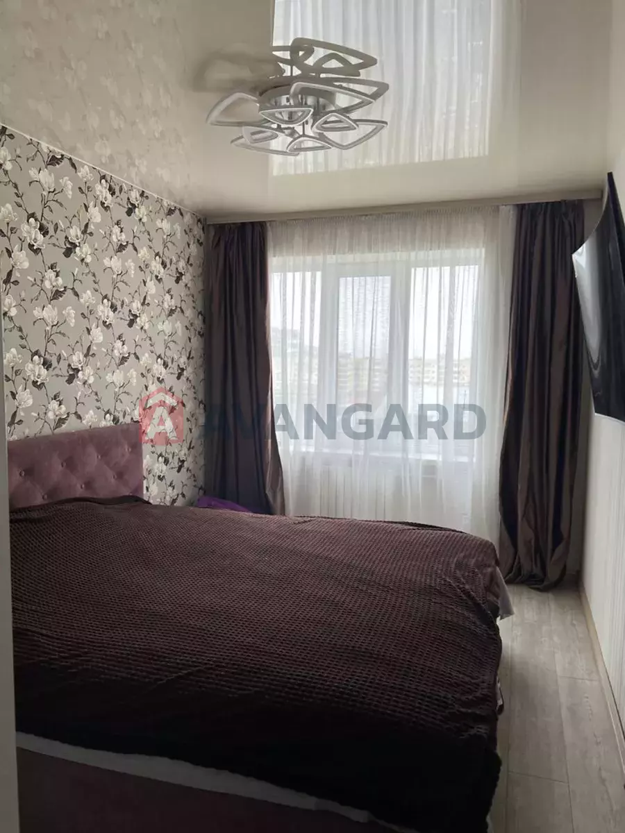 4 . , 80/-/20 . ., 8/9   2