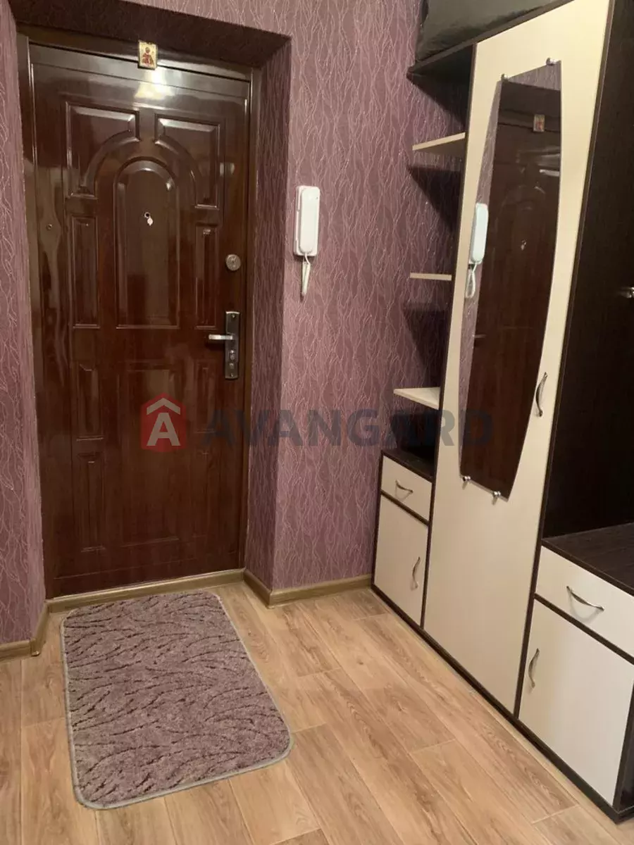 1 . , 40/-/8 . ., 10/12   8