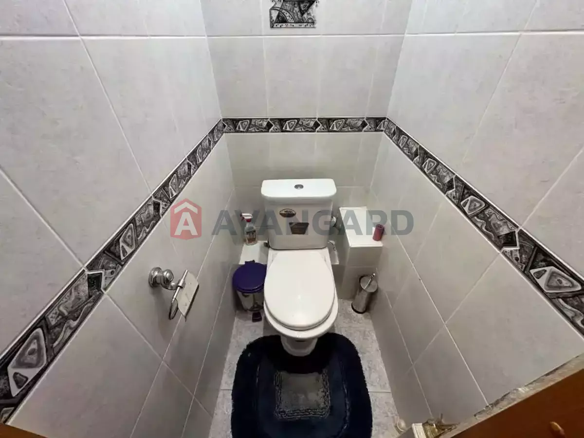 1 ��. ��������, 40/20/9 ��. �., 9/9 ������ ���� 7