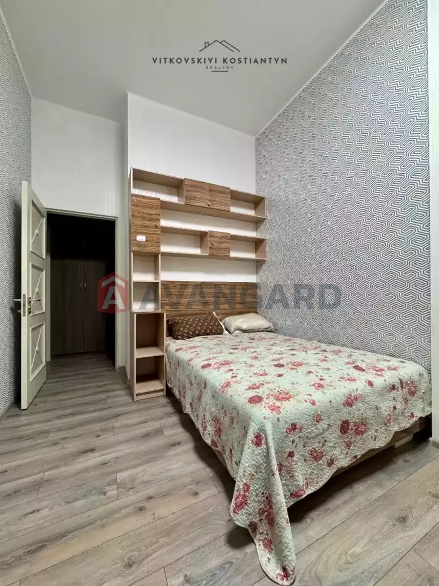 3 ��. ��������, 110/-/20 ��. �., 3/15 ������ ���� 6